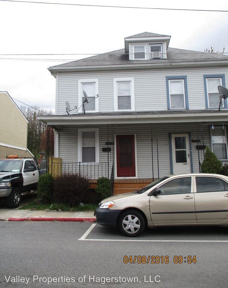 448 Mitchell Ave - Photo 2 of 14