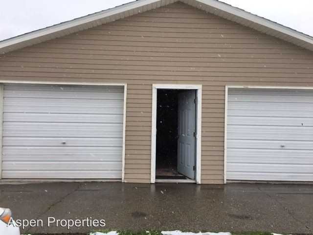 604 Canyon View Road Cabin - Photo 2 of 9