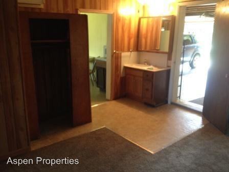 604 Canyon View Road Cabin - Photo 3 of 9