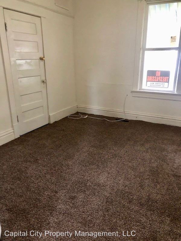 1002 N 11th St - Photo 3 of 28