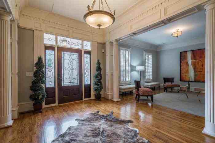 8650 Ellard Dr - Photo 2 of 32