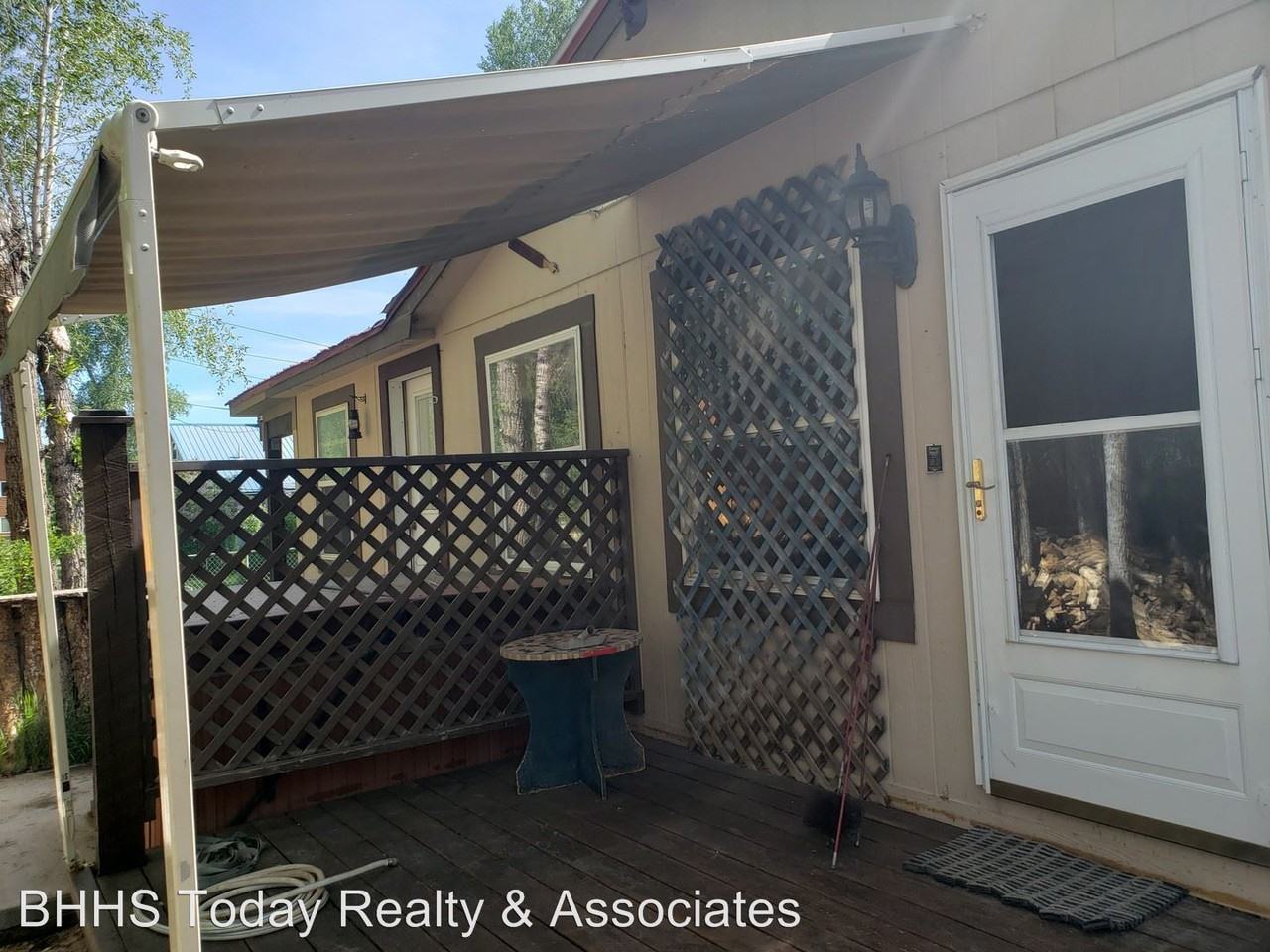 210 S 7th Street - Photo 3 of 10