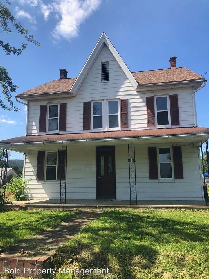 441 Schubert Rd. - Photo 2 of 13
