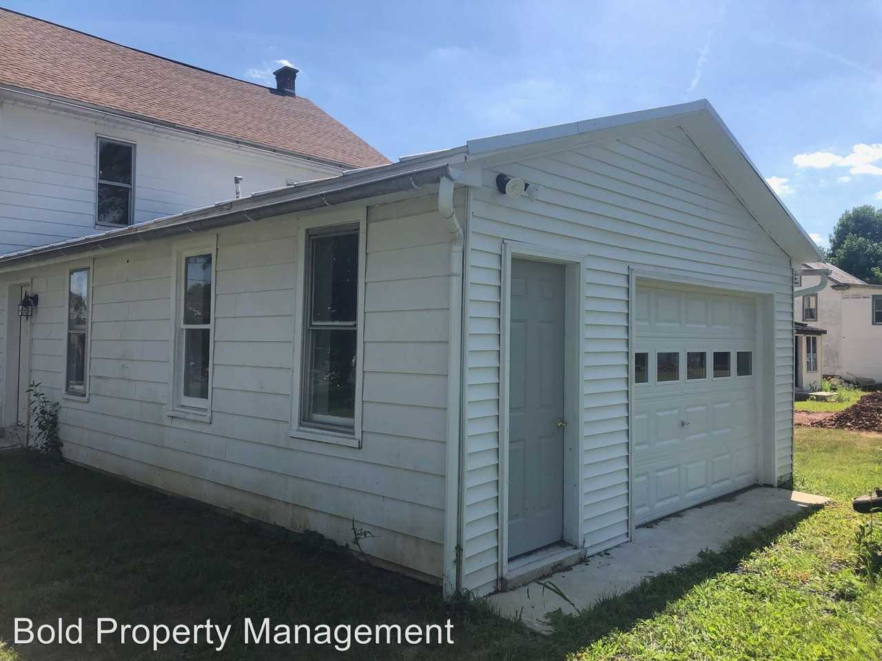 441 Schubert Rd. - Photo 3 of 13