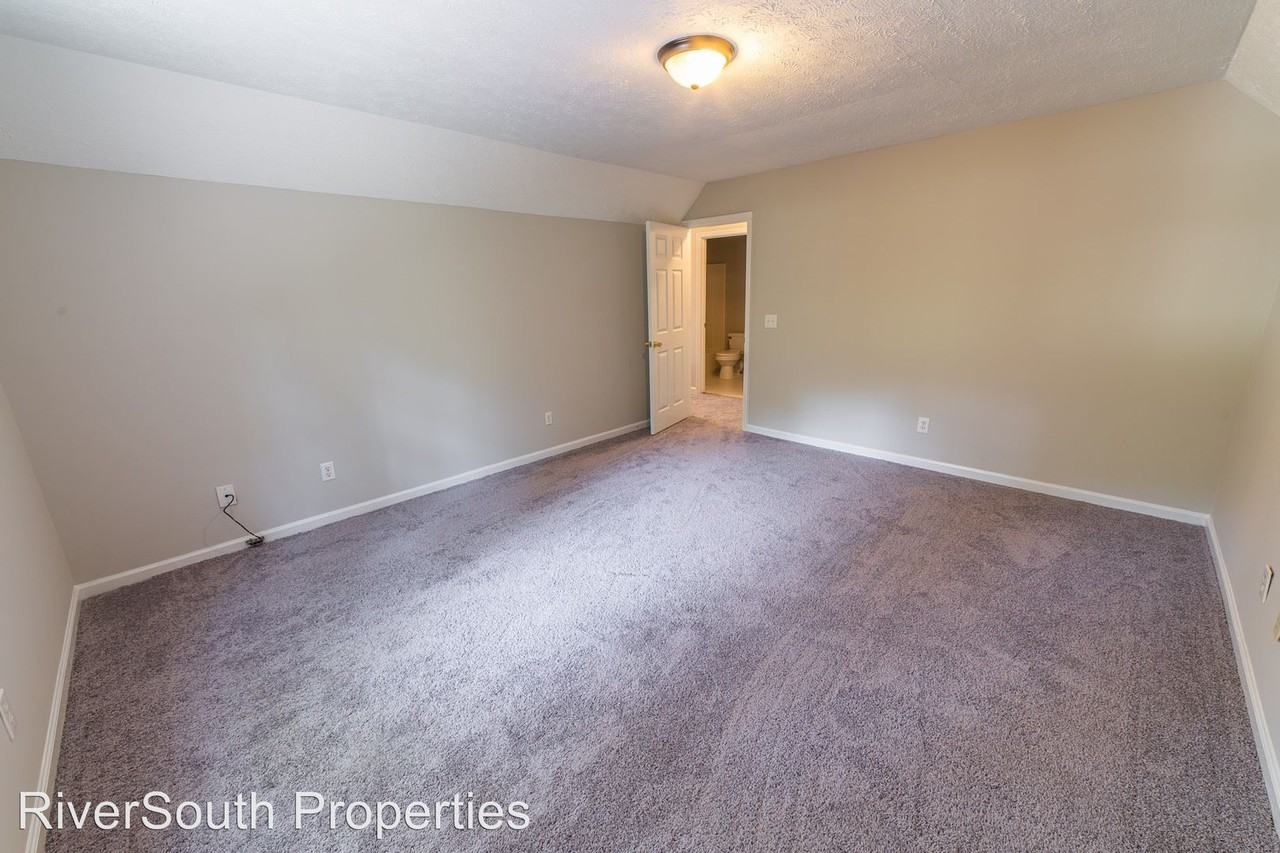 1236 Martin Rd - Photo 2 of 35