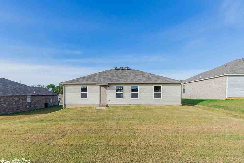 1195 Meadows Edge - Photo 2 of 11