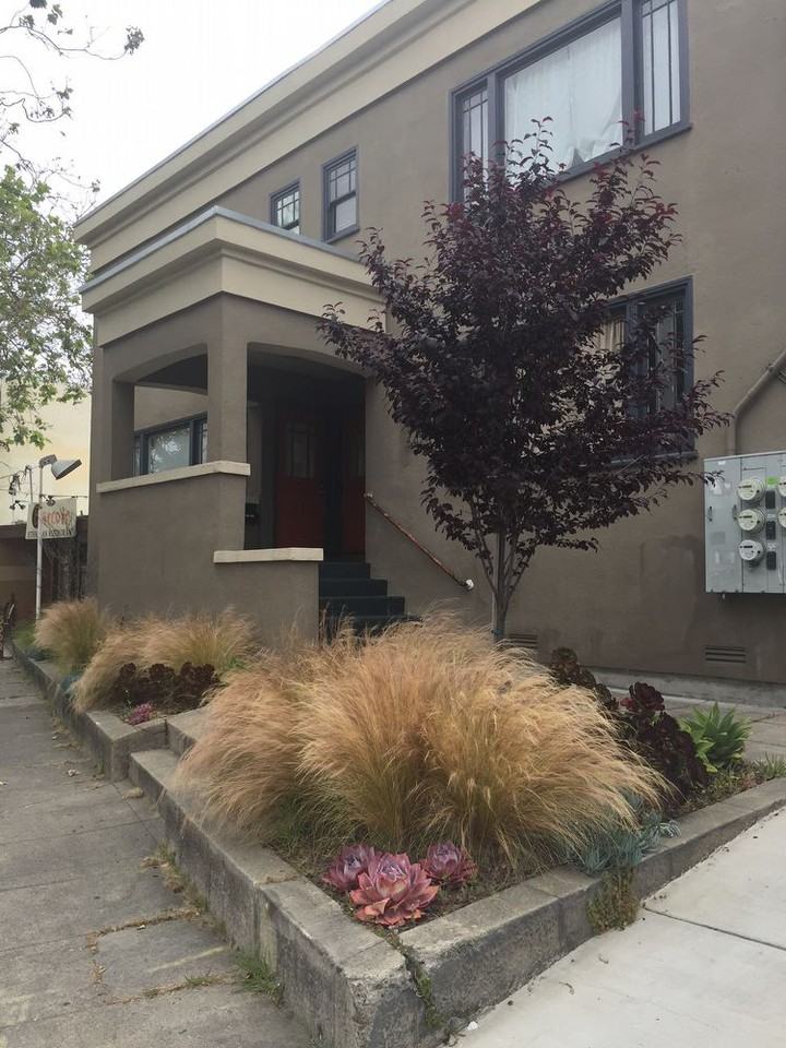 6422 Telegraph Ave - Photo 2 of 15