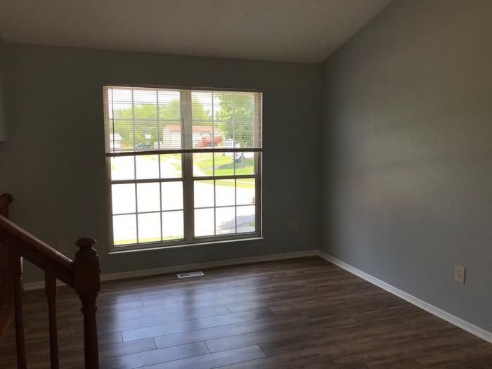 5061 Sanderson Dr - Photo 3 of 19