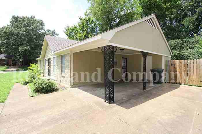 3190 Applewood Cove - Photo 3 of 20