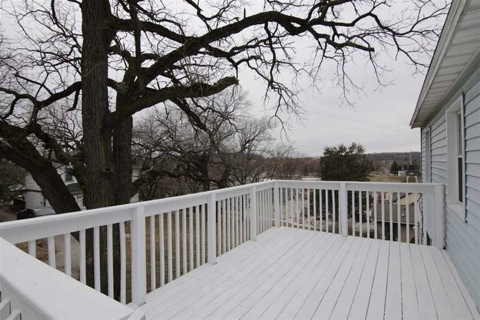 5 Washington St - Photo 3 of 15