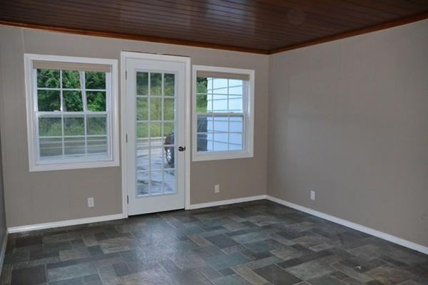 35 Princeton St #0 - Photo 2 of 15