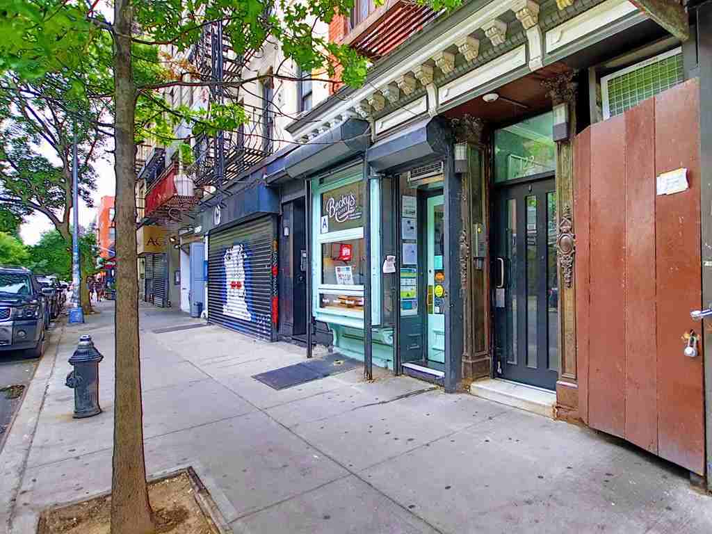 122 East 7th Street - Photo 2 of 16