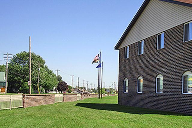 Howard Apartments 1701 Velp Ave, Howard, WI 54303 Zumper