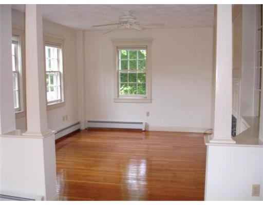 7 Boston Rd #7 - Photo 3 of 16