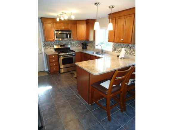 11 Eastern Ave - Photo 3 of 20