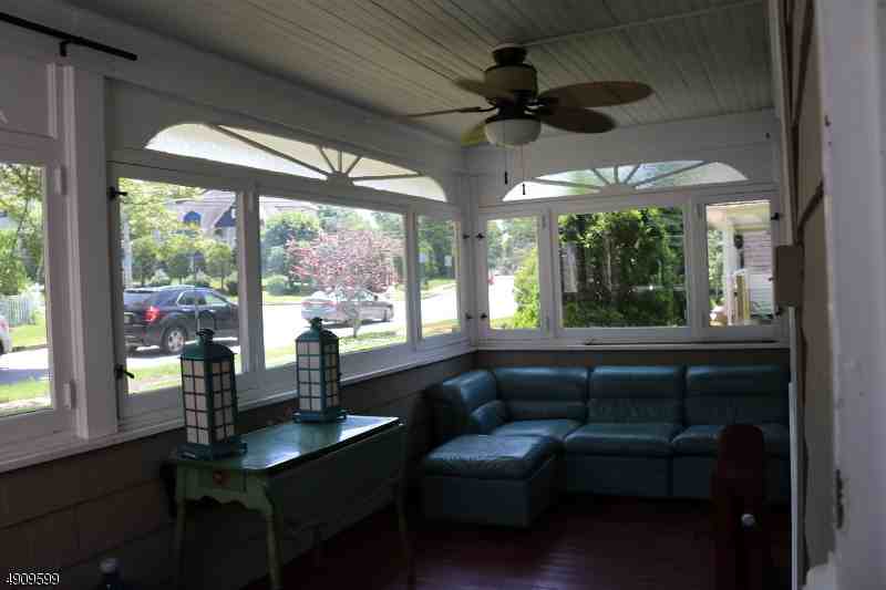 115 Lane Ave - Photo 2 of 12