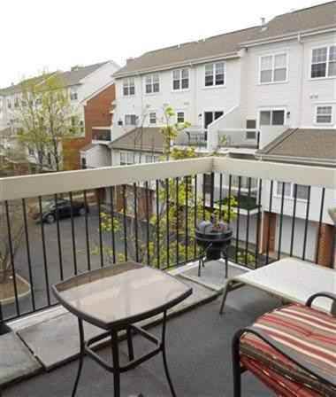 116 Allenhurst Ave - Photo 3 of 12