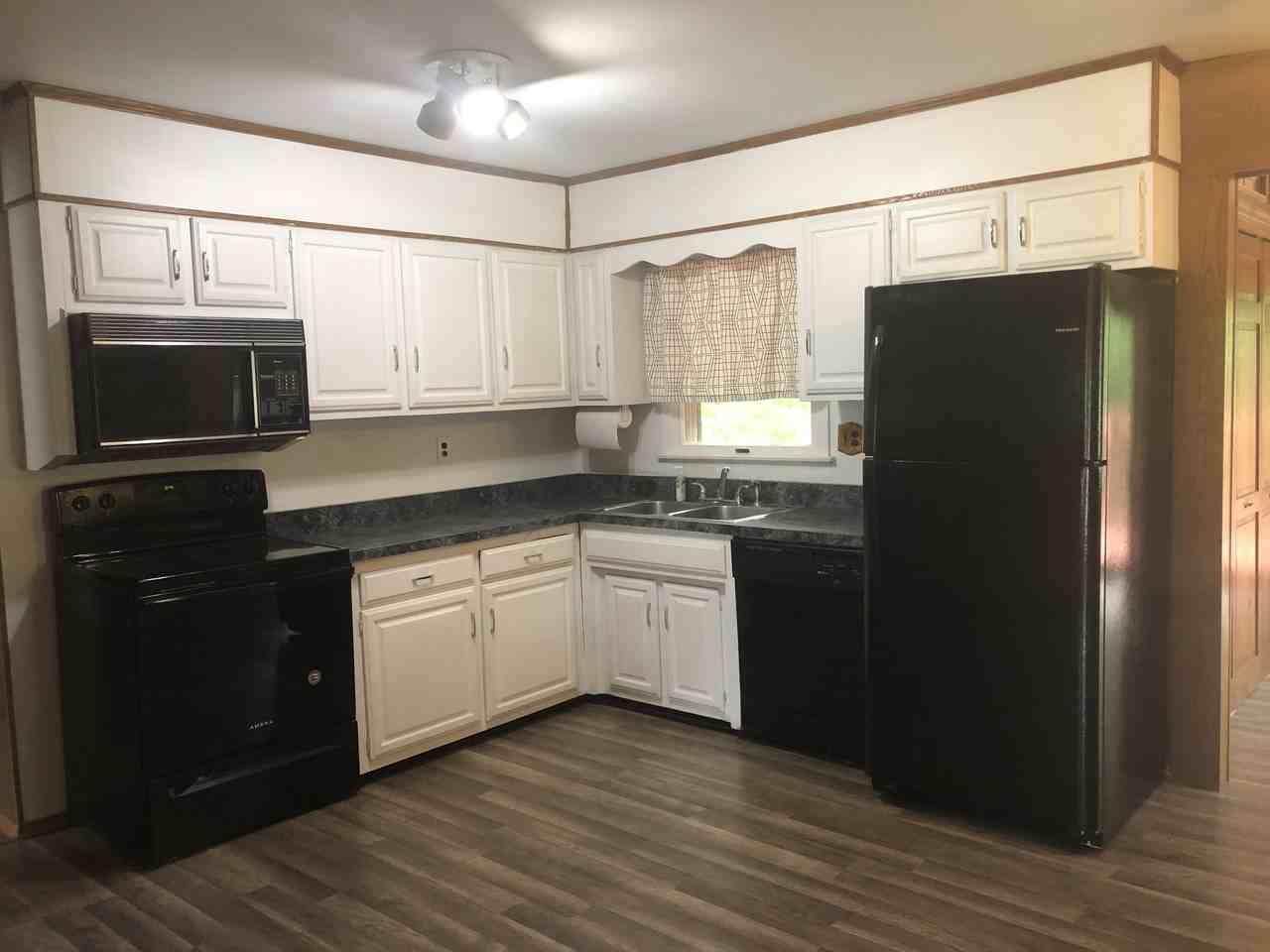 230 Union Street - Photo 2 of 15