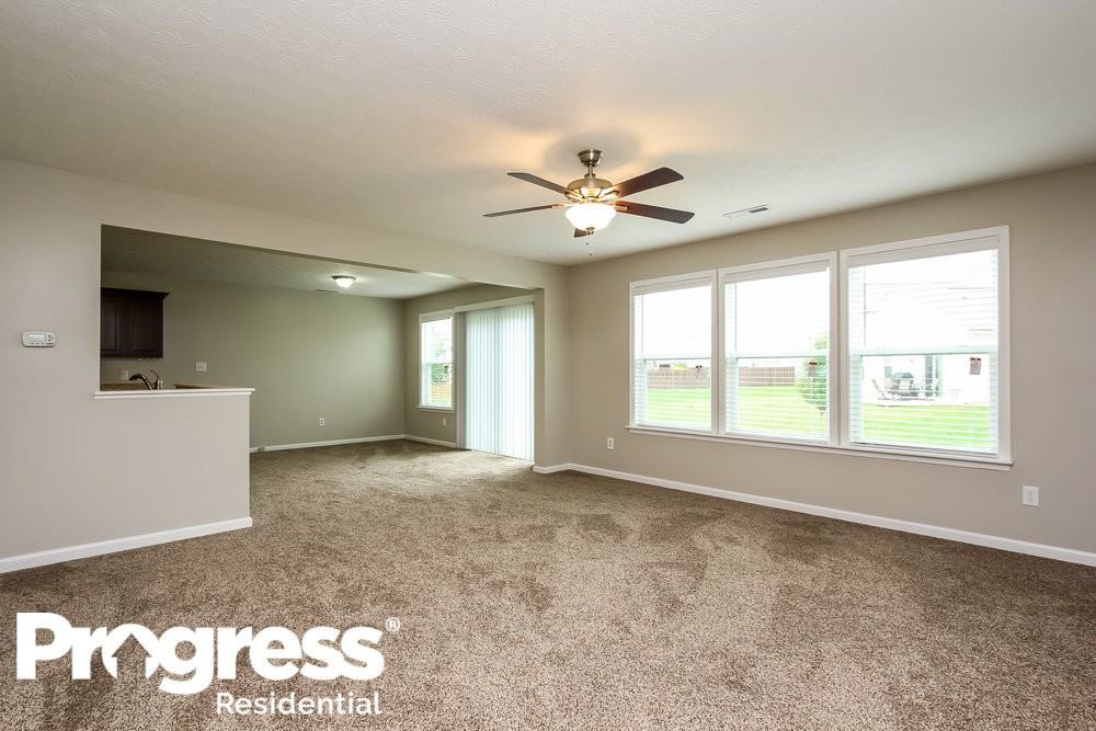 19513 Chip Shot Rd - Photo 2 of 16