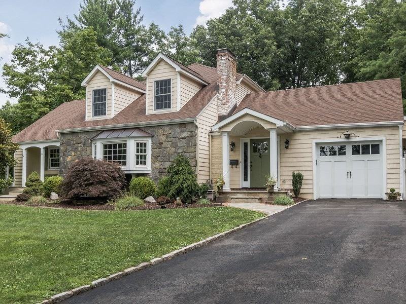 72 Dogwood Ln - Photo 2 of 21