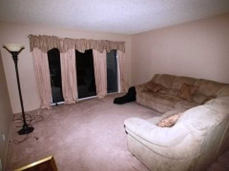 194 Robertson Way #194 - Photo 2 of 5