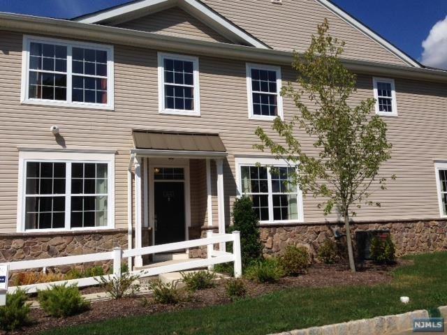 4 Mc Nish Way - Photo 2 of 8