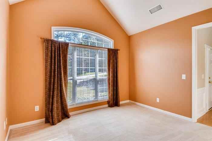 730 Ashepoint Way - Photo 3 of 17