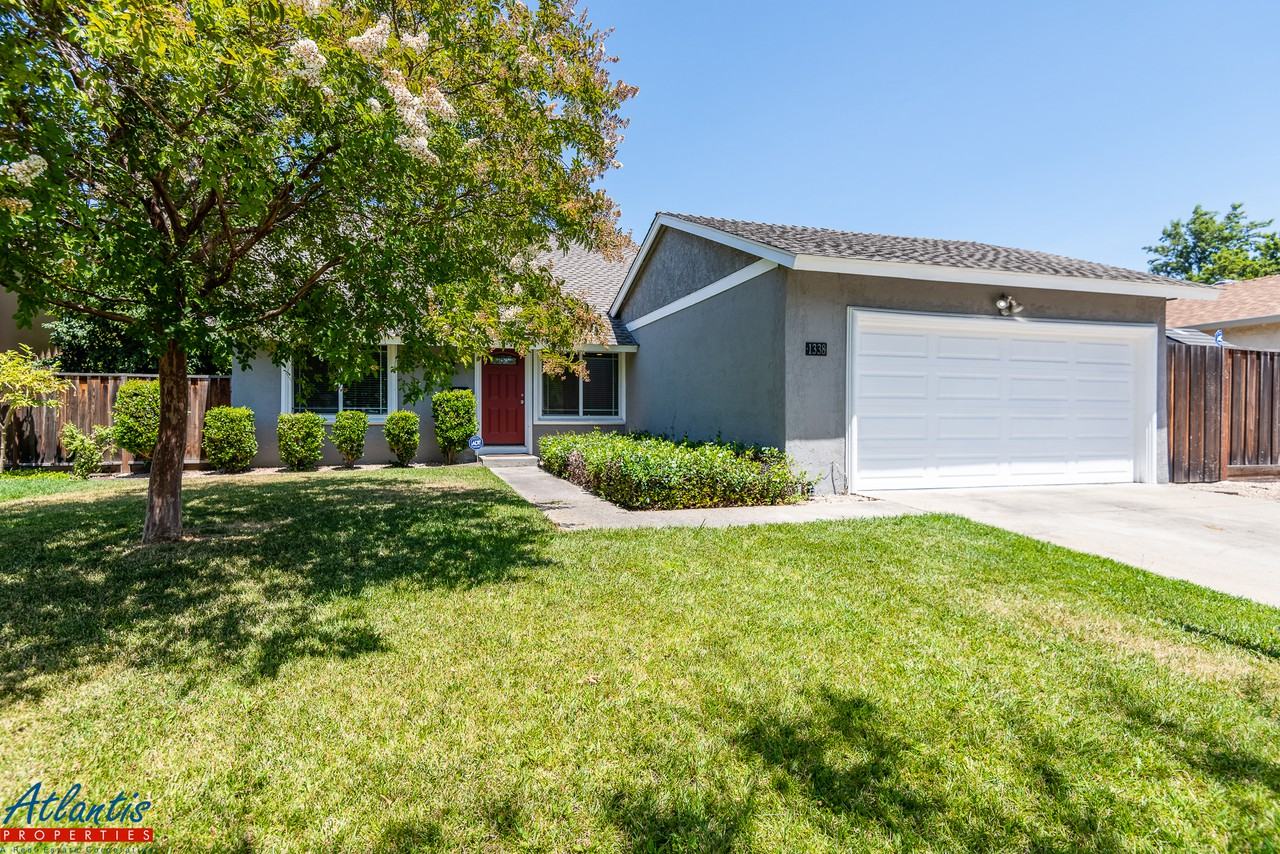 1338 Tourney Drive - Photo 2 of 18