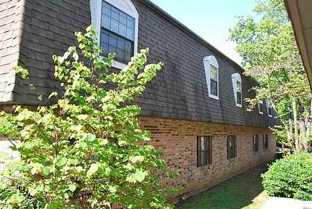 Scholars Inn - Photo 3 of 20