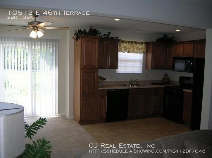 10512 E 46th Terrace - Photo 2 of 7