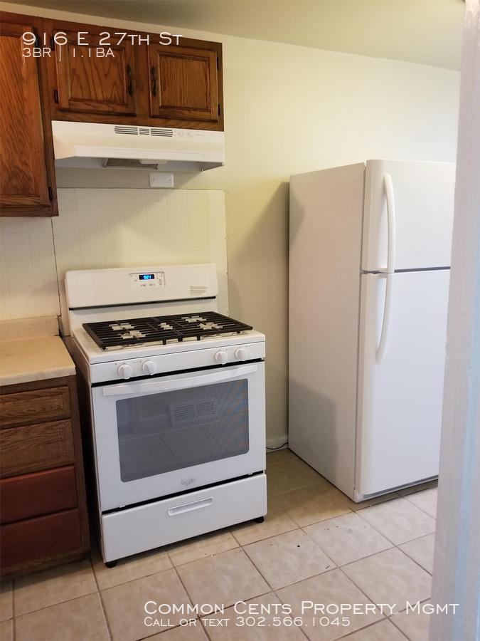 916 E 27th St - Photo 3 of 8