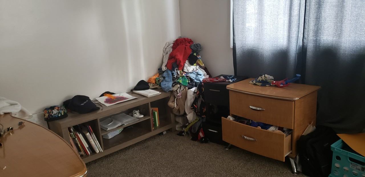 1660 N 39th Ave - Photo 3 of 9