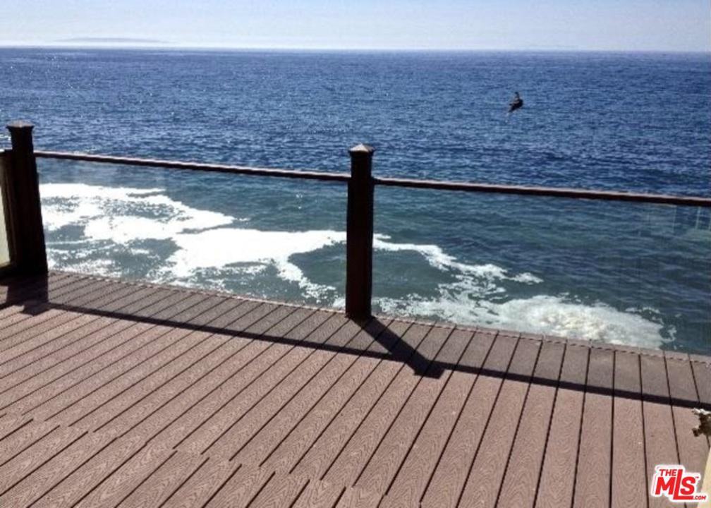20536 Pacific Coast Hwy - Photo 3 of 30
