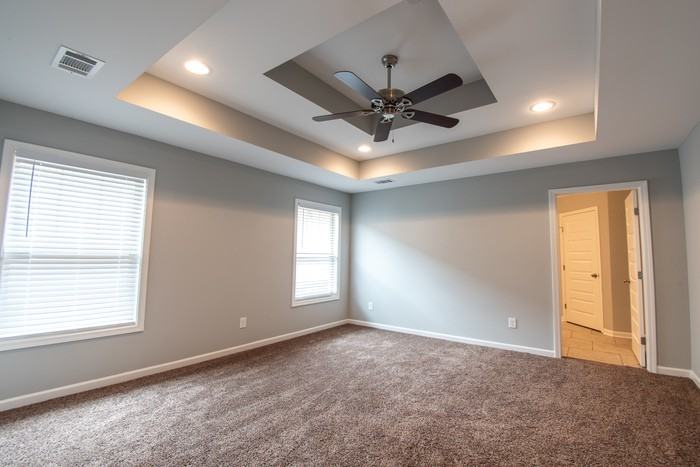 16355 Pottery Ln - Photo 3 of 8