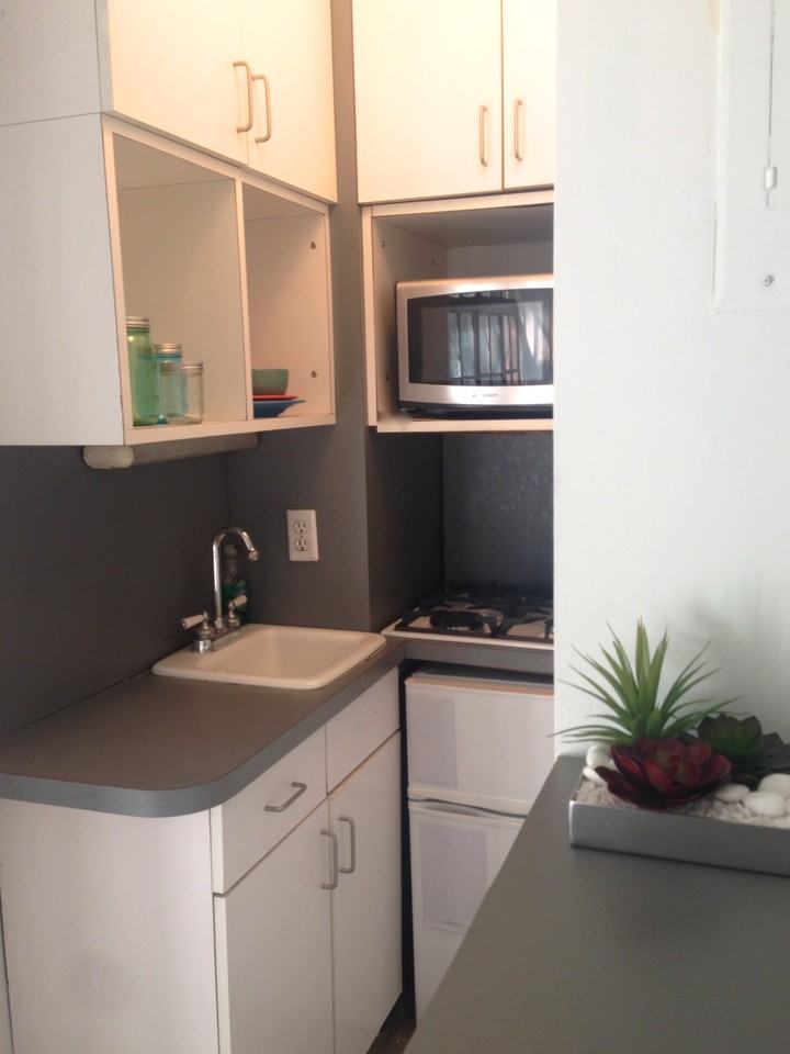38 Gramercy Park E - Photo 2 of 11
