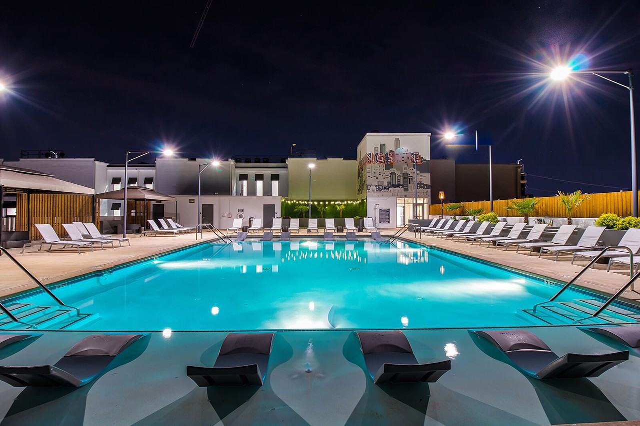 Windsor Morningside - Photo 5 of 47