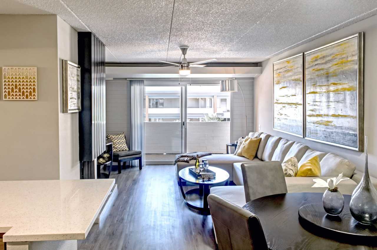 5115 North 40th Street - Photo 2 of 11