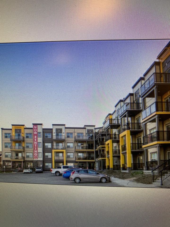 1104 Windermere Way SW, Edmonton, AB T6W 3W6 2 Bedroom Apartment for