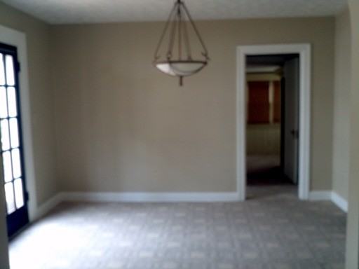 635 E Kingsbury St - Photo 2 of 17