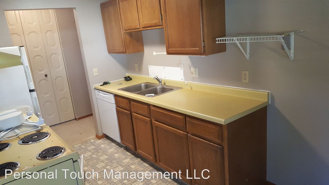 3305 Cherry Lane - Photo 3 of 12