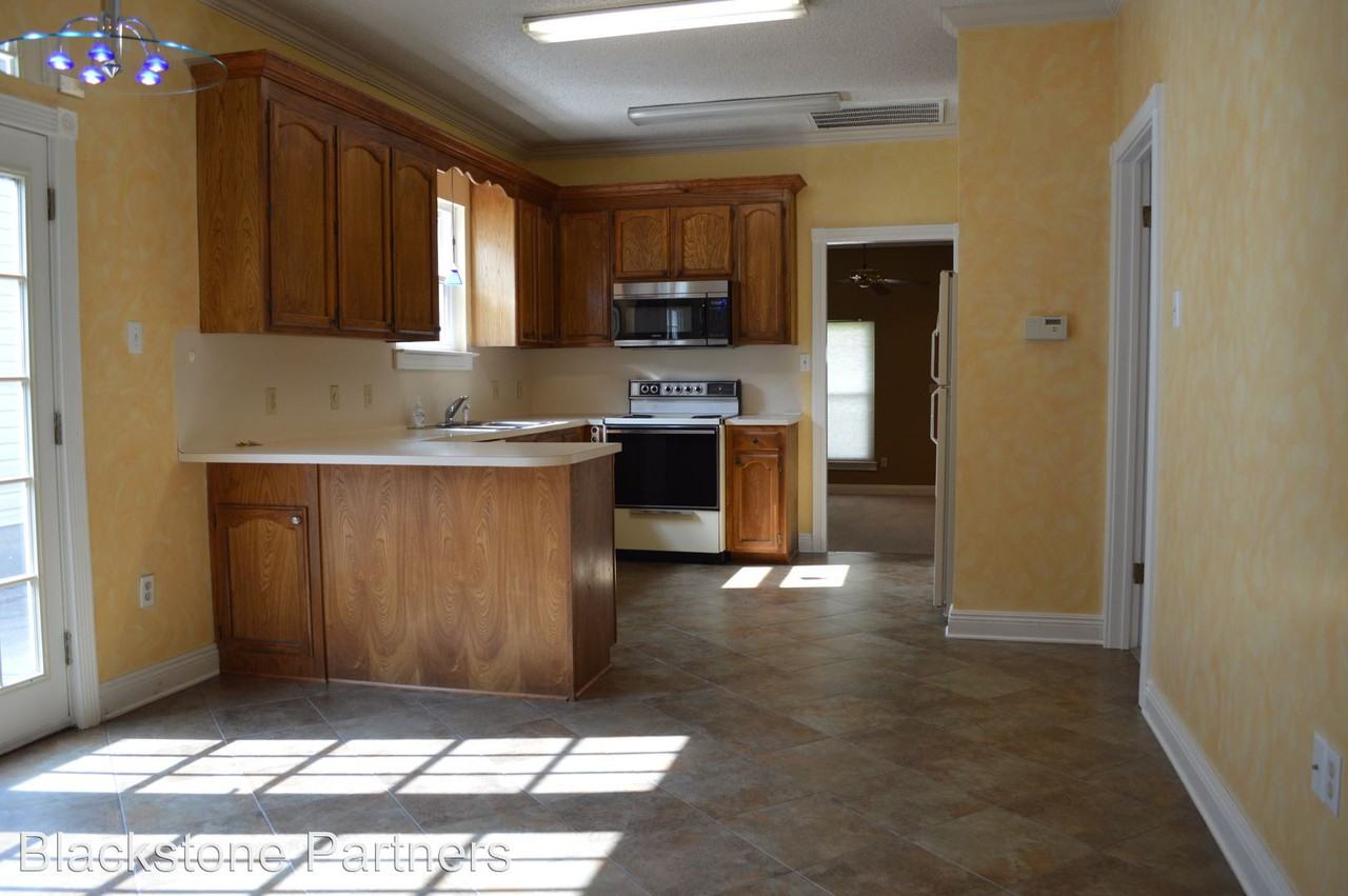 8546 Kaylynn Ave - Photo 3 of 7