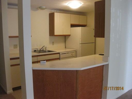 93 London Ct - Photo 2 of 18