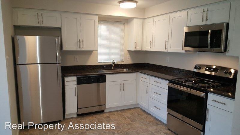 3420 NE 147th St - Photo 3 of 24