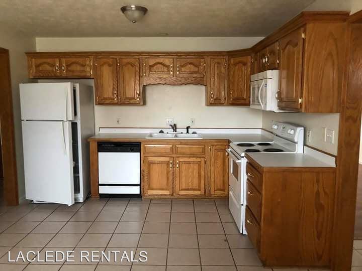 1533 Danielle Dr - Photo 2 of 5