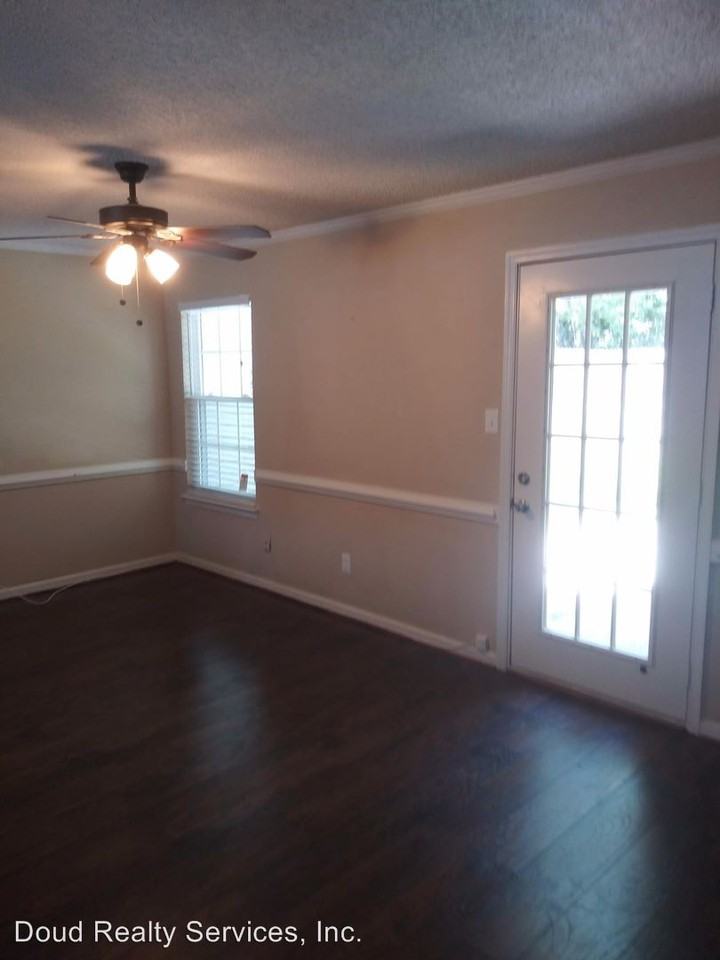 1245 Corkwood Cir - Photo 2 of 25