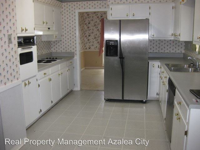 6300 Sarnen Dr - Photo 3 of 13