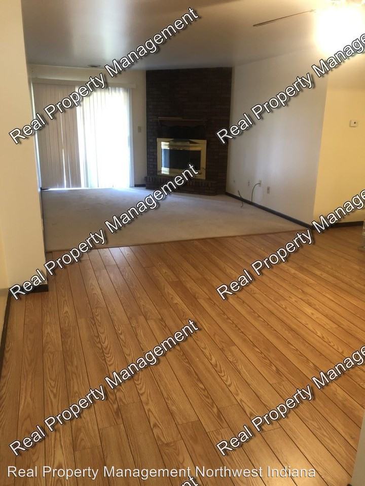 929 W Glen Park Ave #103 - Photo 2 of 13