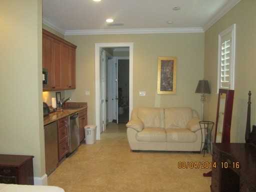 518 Vera Cruz Dr - Photo 3 of 38