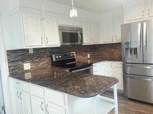 18631 NE 53rd St #B - Photo 3 of 15