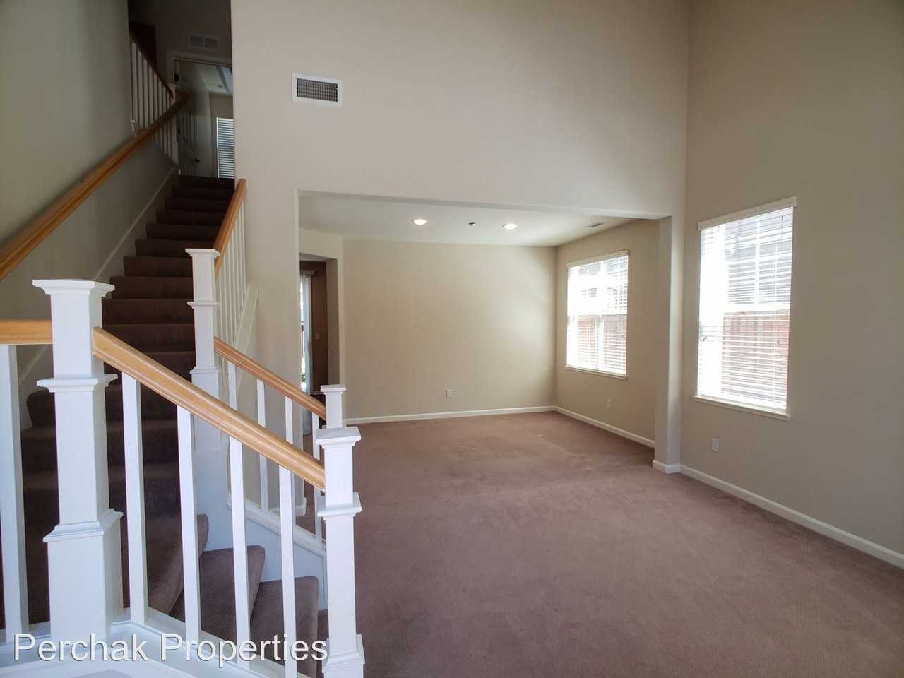465 Blue Flax Ct - Photo 2 of 13